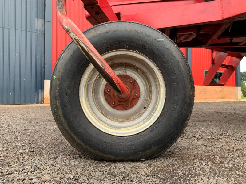 Massey Ferguson 220 - Imagen 8
