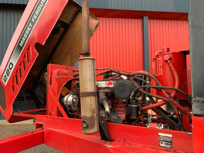 Massey Ferguson 220 - Imagen 12