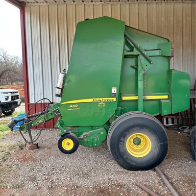 John Deere 469