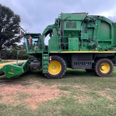 John Deere CS 690