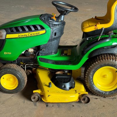 John Deere D170