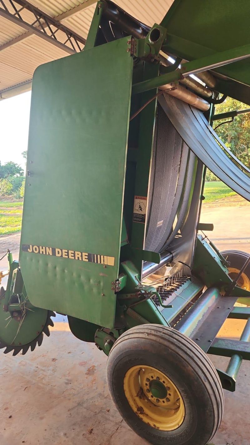 John Deere 385 - Imagen 5