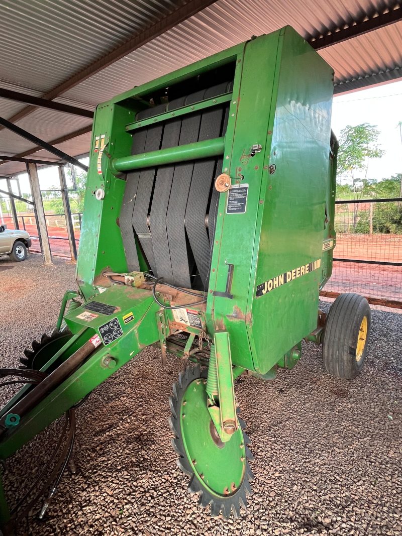 John Deere 385 - Imagen 2