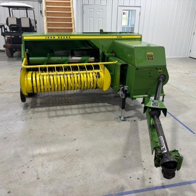 John Deere 336