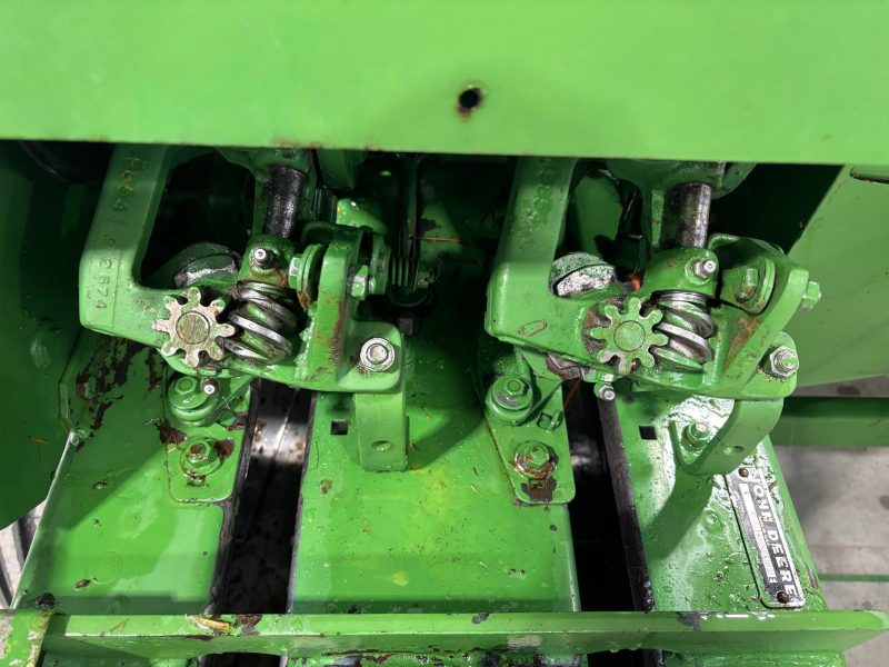 John Deere 336 - Imagen 8