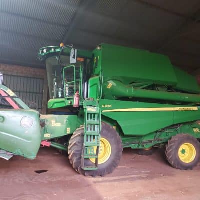 John Deere S430