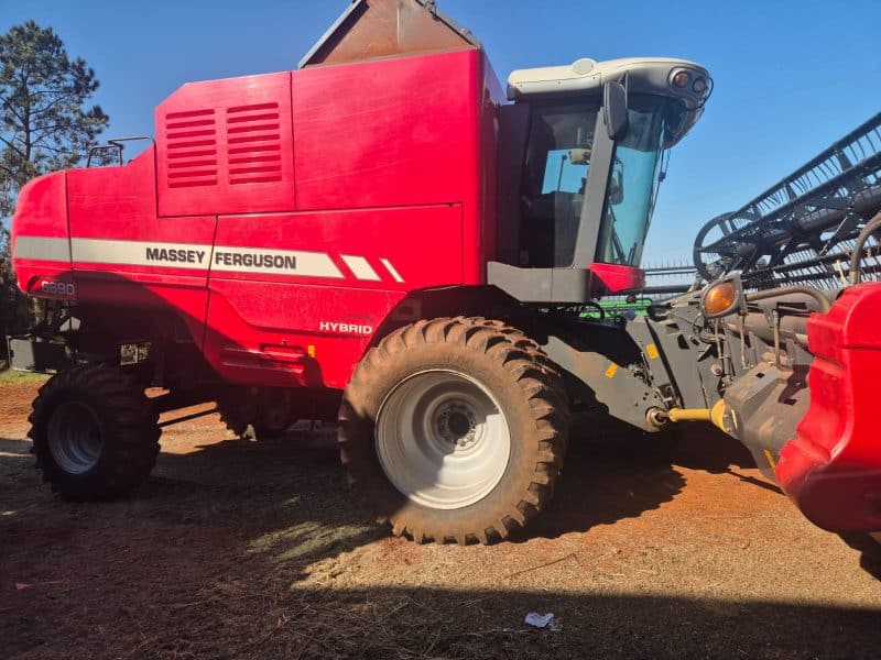 Massey Ferguson 6690