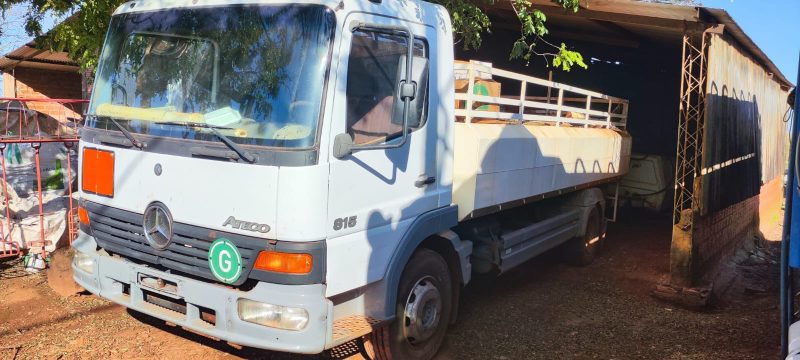 Mercedes Atego 815