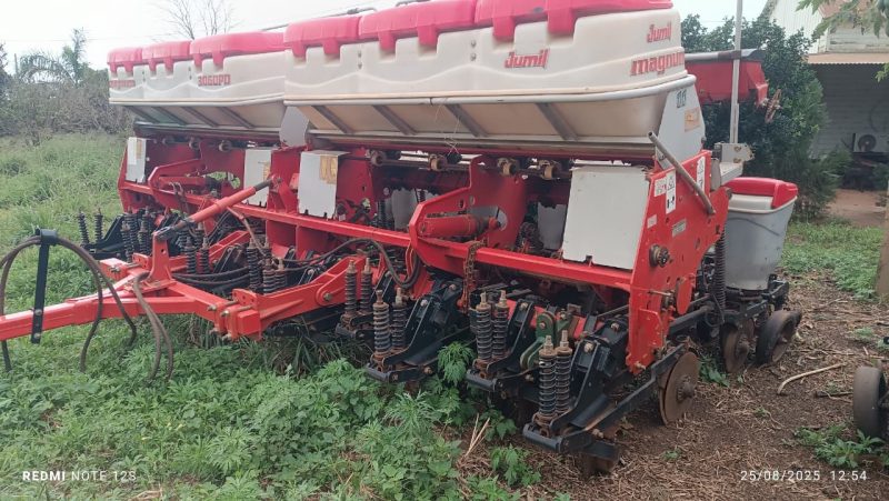 Tractor New Holland T7060 con Plantadora - Imagen 7